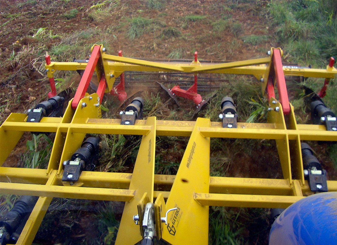 CHISEL RASTROJERO Taller Agrícola Guerra